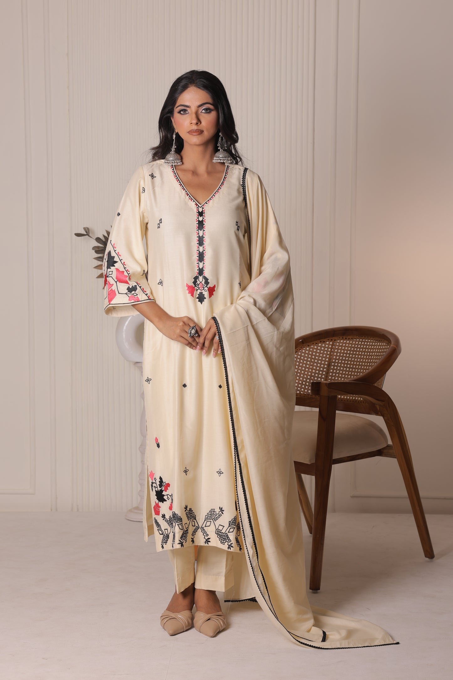 NOOR-E-KHAAS