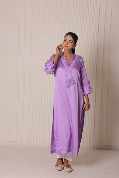 LAVYA SAAZ