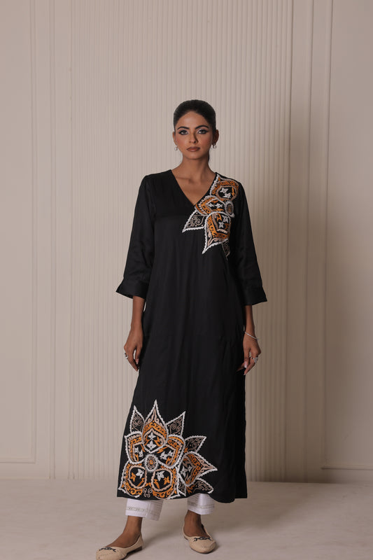 MEHEK-E-SIYAH