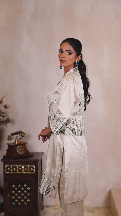 PAKHI SAAZ